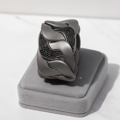 Titanium Bracelet With Black Diamonds