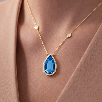 18K Gold Pear Pendant Necklace