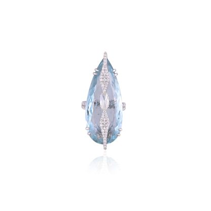 Cascade De Glace Aquamarine Diamond Ring