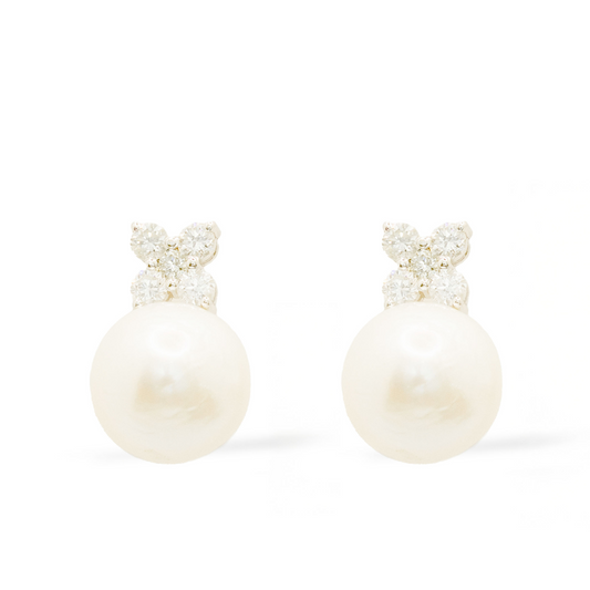 Snow Wite Pearl Earrings